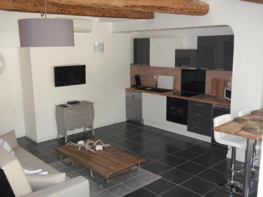 Bastide De La Lezardiere フォンテーヌ・ド・ボークリューズ 部屋 写真