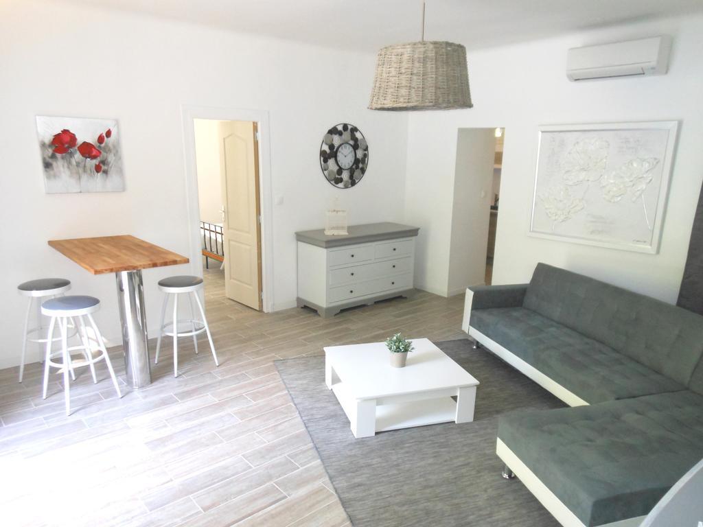 Bastide De La Lezardiere フォンテーヌ・ド・ボークリューズ 部屋 写真