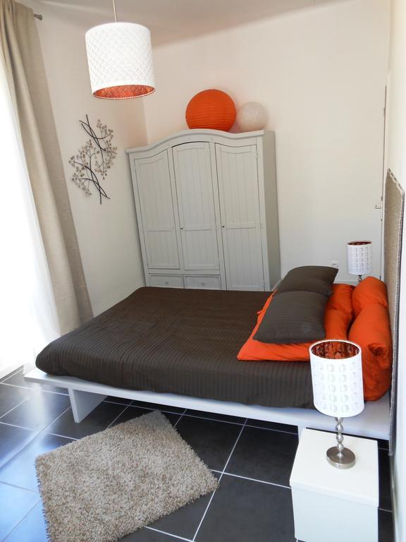 Bastide De La Lezardiere フォンテーヌ・ド・ボークリューズ 部屋 写真